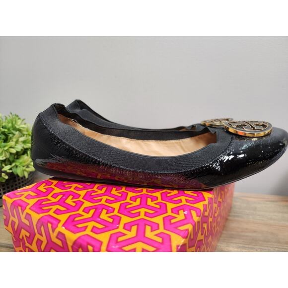 Tory Burch Black Patent Leather Caroline Ballet Flats Size 8.5 - Picture 4 of 15